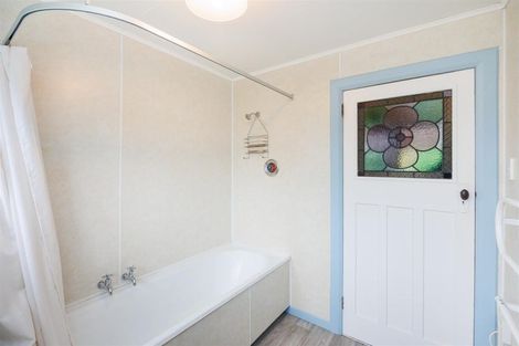 Photo of property in 68 Skerman Street, Marton, 4710