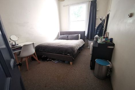 Photo of property in 47 Aurora Terrace, Kelburn, Wellington, 6012