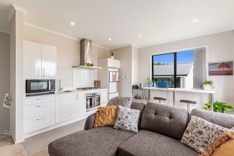 Photo of property in 24 Pukewhero Rise, Westgate, Auckland, 0614