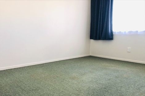 Photo of property in 14 Crampton Place, Manurewa, Auckland, 2102