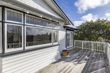 Photo of property in 14 Valley Road, Cashmere, Christchurch, 8022