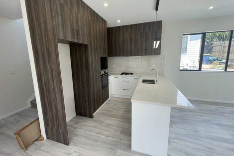 Photo of property in 1c Koromiko Street, New Lynn, Auckland, 0600