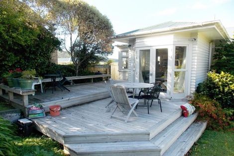 Photo of property in 32 Beauchamp Street, Karori, Wellington, 6012