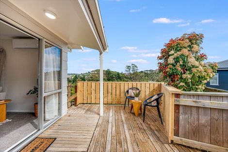 Photo of property in 12 Gaff Place, Whitby, Porirua, 5024
