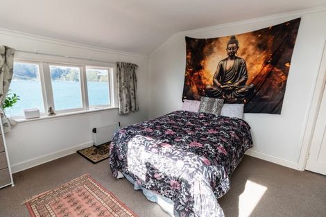 Photo of property in 37a Grafton Road, Roseneath, Wellington, 6011