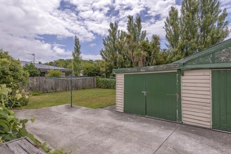 Photo of property in 11 Barclay Place, Burwood, Christchurch, 8061