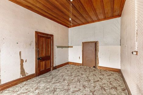 Photo of property in 37 Brookes Street, Inglewood, 4330