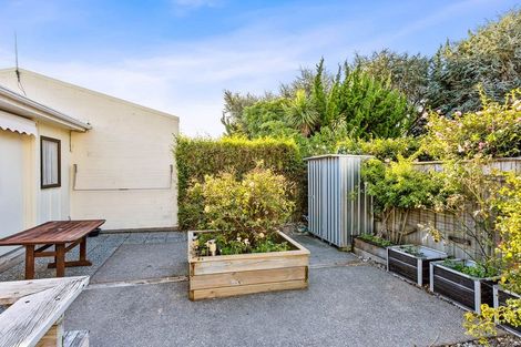 Photo of property in 7a Graham Grove, Waikanae, 5036