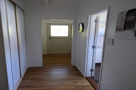 Photo of property in 61 Seddon Crescent, Whataupoko, Gisborne, 4010