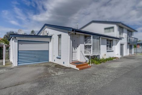 Photo of property in 3/90 Avenue Road, West End, Timaru, 7910