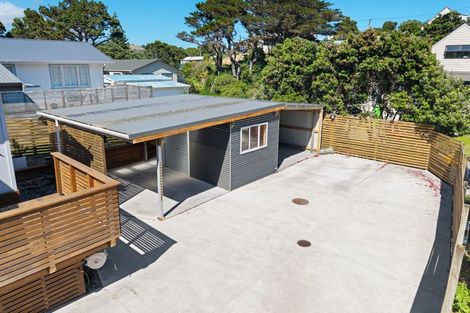 Photo of property in 41 Thornley Street, Titahi Bay, Porirua, 5022