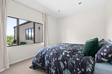 Photo of property in 100 Kopanga Road, Havelock North, 4130