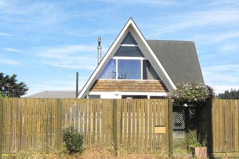Photo of property in 11 Aston Drive, Waimairi Beach, Christchurch, 8083