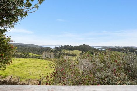 Photo of property in 250 Paroa Bay Road, Russell, 0272