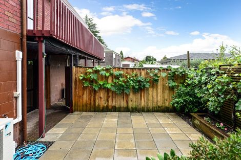 Photo of property in 16 Glendale Drive, Dinsdale, Hamilton, 3204