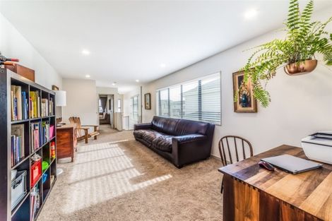 Photo of property in 10 Hangar Lane, Whenuapai, Auckland, 0618