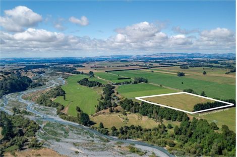 Photo of property in 458 Tukituki Road, Ashley Clinton, Takapau, 4286