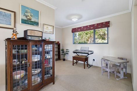 Photo of property in 996 Awhitu Road, Pollok, Waiuku, 2683