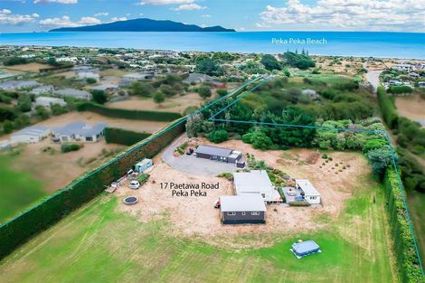 Photo of property in 17 Paetawa Road, Peka Peka, Waikanae, 5391