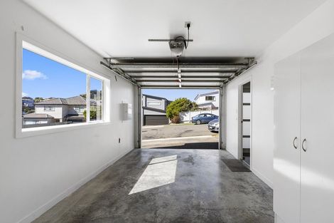 Photo of property in 215 Mclintock Street North, Johnsonville, Wellington, 6037