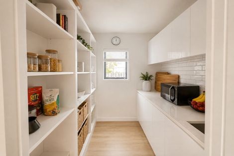Photo of property in 774b Whangaparaoa Road, Manly, Whangaparaoa, 0930