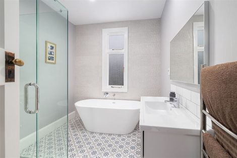 Photo of property in 47 Hackthorne Road, Cashmere, Christchurch, 8022