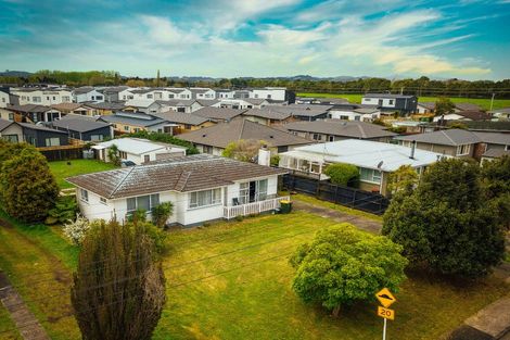 Photo of property in 48 Fernaig Street, Papakura, 2110