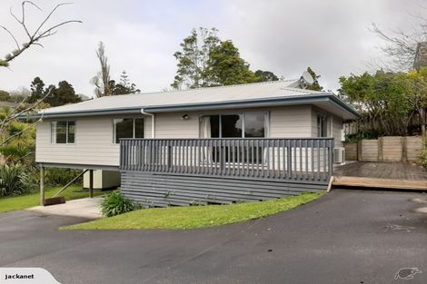 Photo of property in 43a Fairmount Road, Titirangi, Auckland, 0604