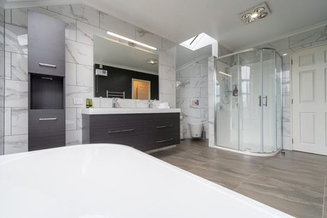 Photo of property in 13 Worsley Street, Te Anau, 9600