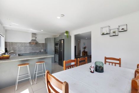 Photo of property in 61c Queen Road, Bellevue, Tauranga, 3110