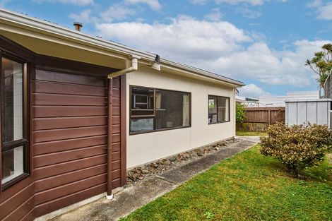 Photo of property in 219c Main Road, Tawa, Wellington, 5028