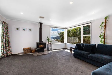 Photo of property in 50 Rawhiti Road, Pukerua Bay, 5026