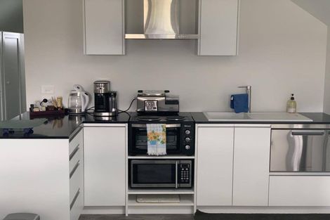 Photo of property in 145 Oliver Road, Bendigo, Cromwell, 9383