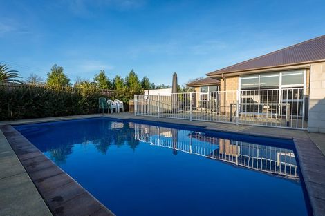 Photo of property in 57 Mokihi Gardens, Hillmorton, Christchurch, 8024