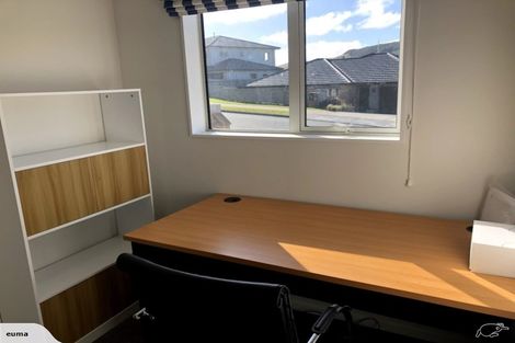 Photo of property in 5 Gatley Grove, Churton Park, Wellington, 6037