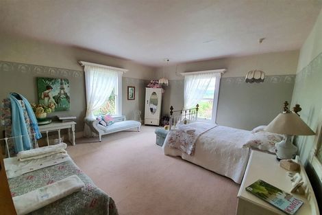 Photo of property in Belvoir House, 169 Mcnamaras Road, Waimate, 7979