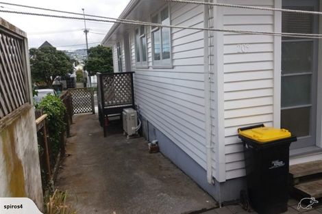 Photo of property in 2/72b Ira Street, Miramar, Wellington, 6022