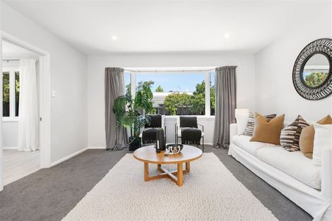 Photo of property in 112 Hamilton Avenue, Ilam, Christchurch, 8041