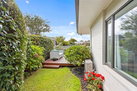 Photo of property in 19 Tudor Avenue, Ilam, Christchurch, 8041