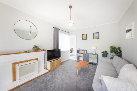 Photo of property in 3 Anderson Street, Hokowhitu, Palmerston North, 4410