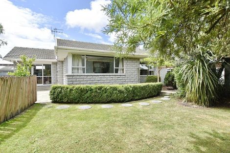 Photo of property in 6 Coates Place, Rangiora, 7400