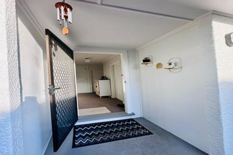 Photo of property in 368 Linwood Avenue, Bromley, Christchurch, 8062