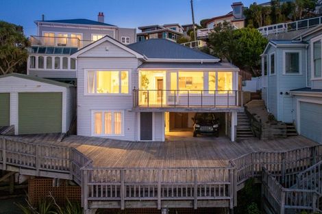 Photo of property in 4 The Crescent, Roseneath, Wellington, 6011