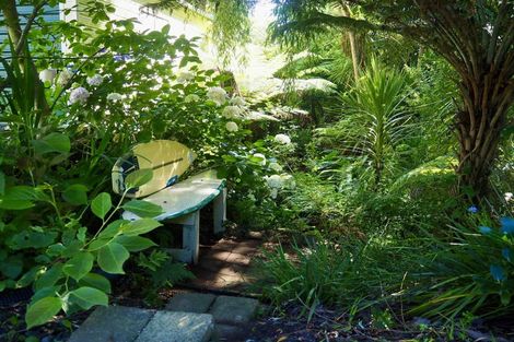 Photo of property in 9 Langley Place, Raglan, 3225