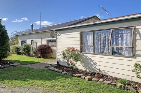 Photo of property in 5 Stuart Street, Owaka, 9535