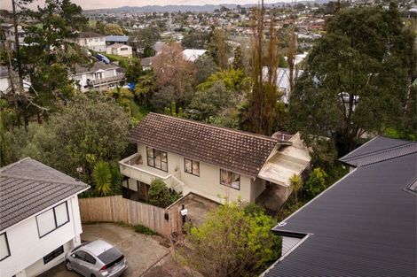 Photo of property in 3 Fernhaven Place, Massey, Auckland, 0614