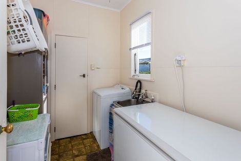 Photo of property in 677 State Highway 25, Waitakaruru, Thames, 3576