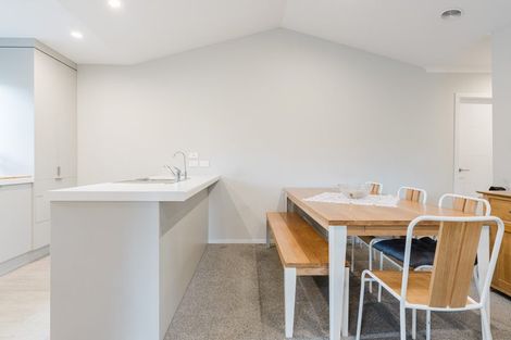 Photo of property in 135 Forest Lake Road, Forest Lake, Hamilton, 3200