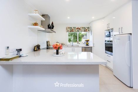 Photo of property in 13 Somerby Mews, Silverstream, Upper Hutt, 5019