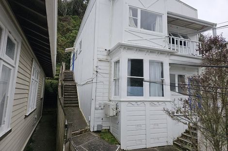 Photo of property in 45 Adams Terrace, Aro Valley, Wellington, 6021